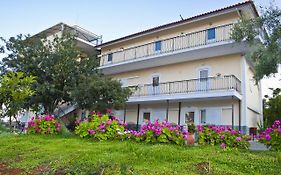 Alonia Studios & Maisonettes